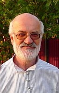 Nihat Berzeg
